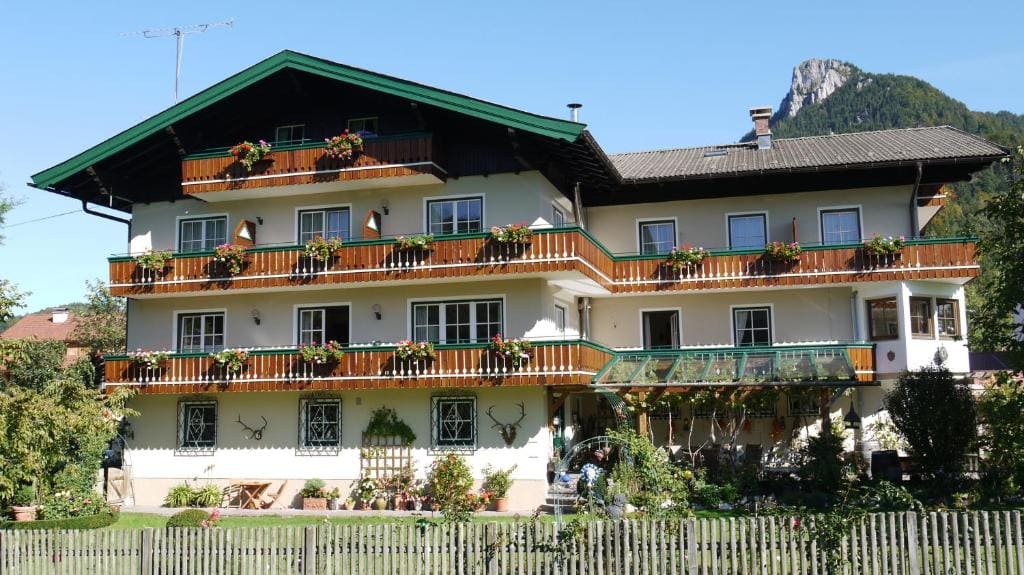 Deluxe Single Room with Balcony room - Image 1