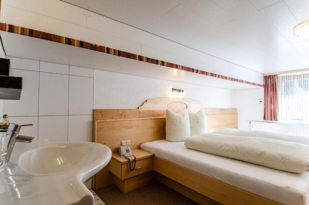 Two-Bedroom Apartment room - Image 2