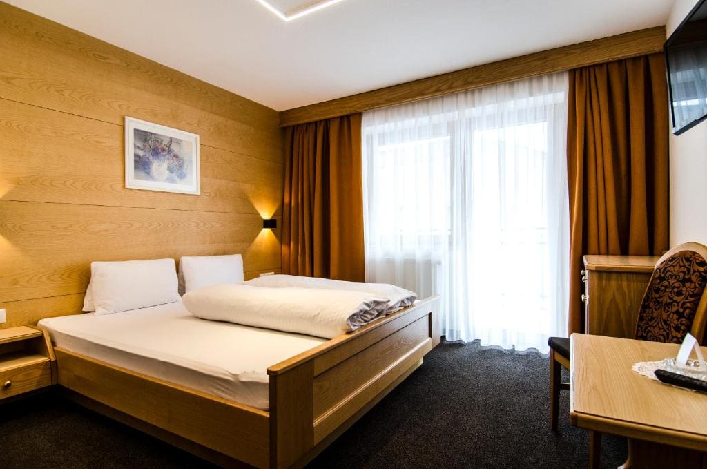 Comfort Double Room with Balcony room - Image 3