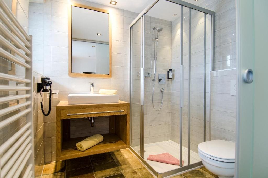 Single Room with Balcony room - Image 1