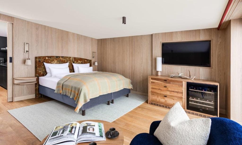 Suite room - Image 1