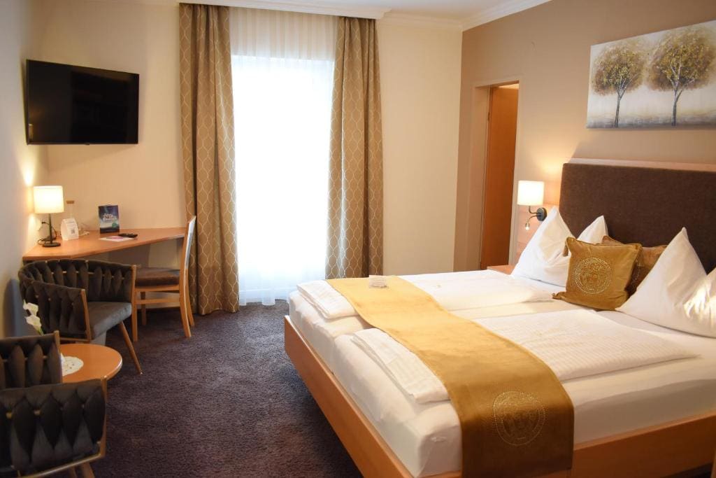 Standard Double Room room - Image 3