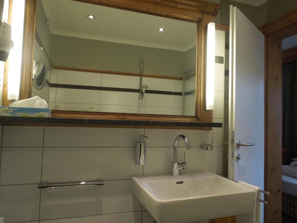 Single Room 'Alpspitz' room - Image 1