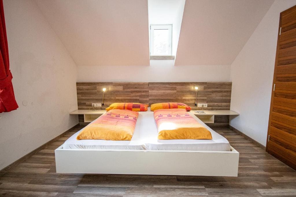 Deluxe Double Room room - Image 3
