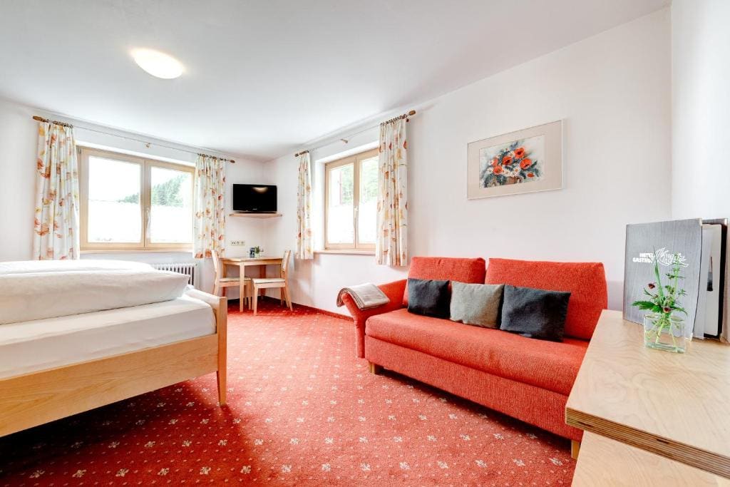 Large Double Room room - Image 1