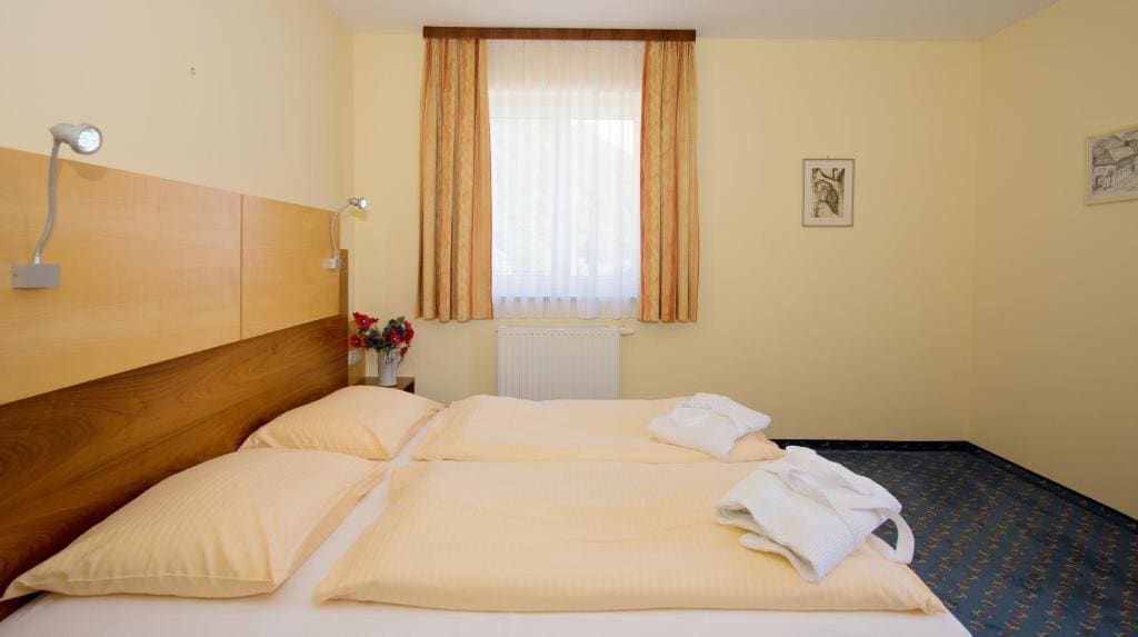 Double Room room - Image 1