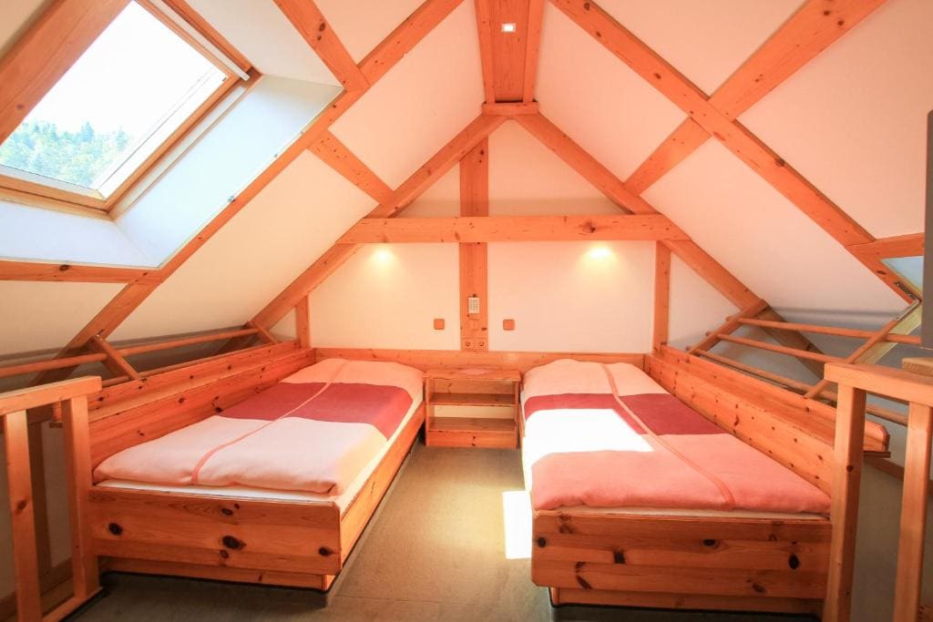 Large Double Room room - Image 2