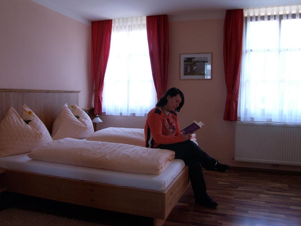 Standard Double Room room - Image 3