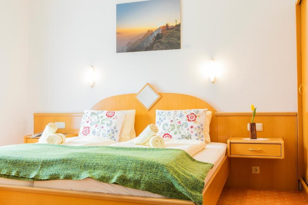 Apartment room - Image 3