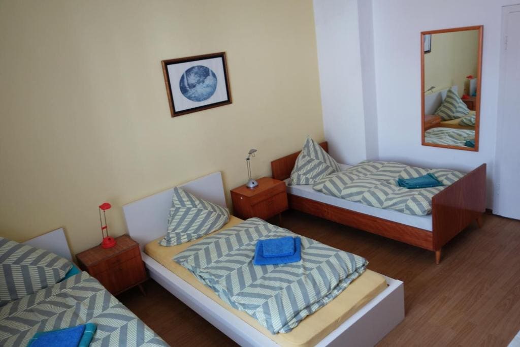 Triple Room with Private Bathroom room - Image 3