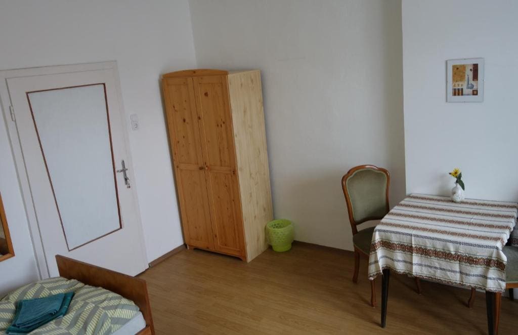 Triple Room with Private Bathroom room - Image 1