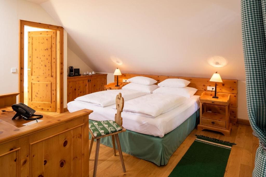 Suite room - Image 2