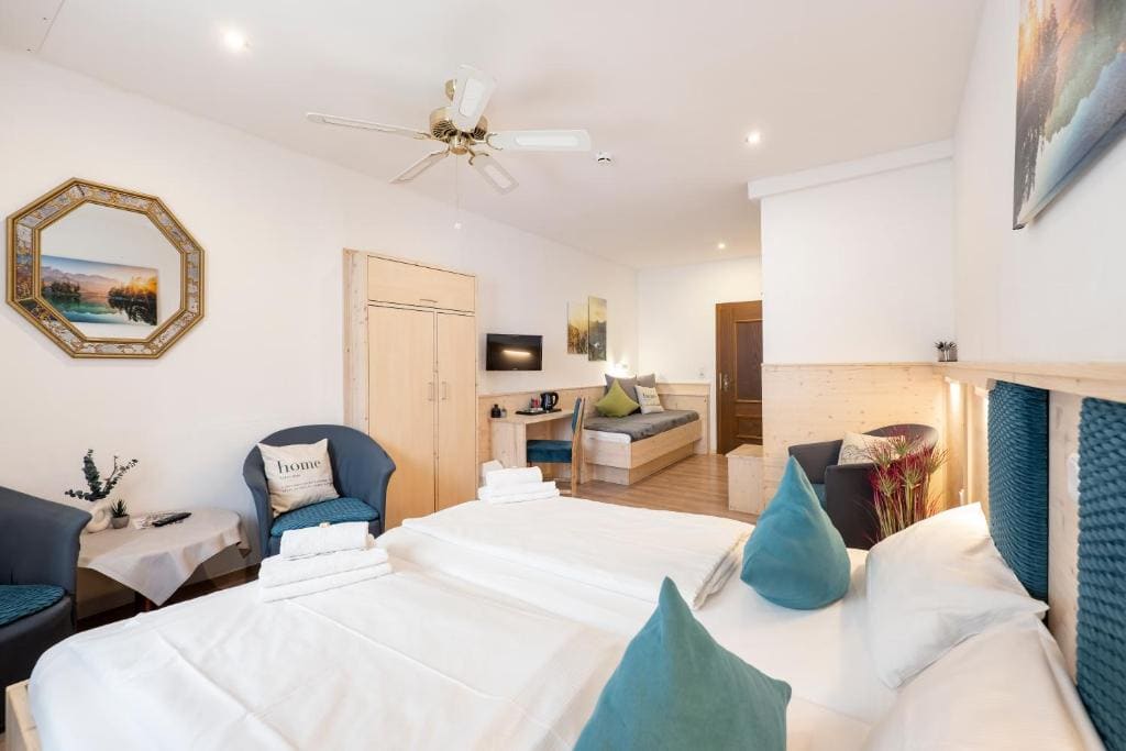 Double or Twin Room room - Image 2