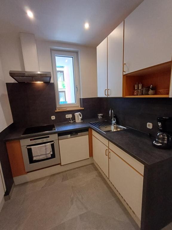 One-Bedroom Apartment room - Image 3