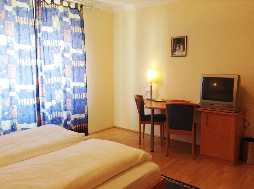 Quadruple Room room - Image 2