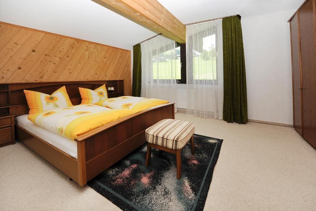 Apartment with Bathroom room - Image 1