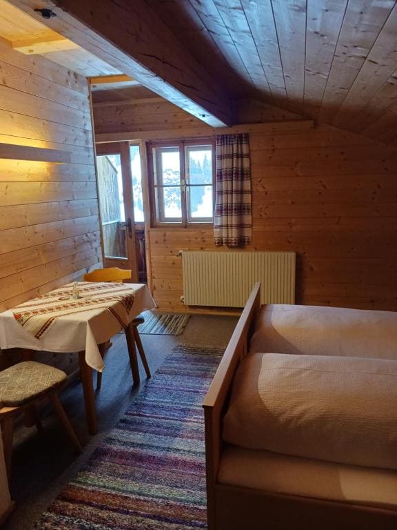 Budget Double Room room - Image 2