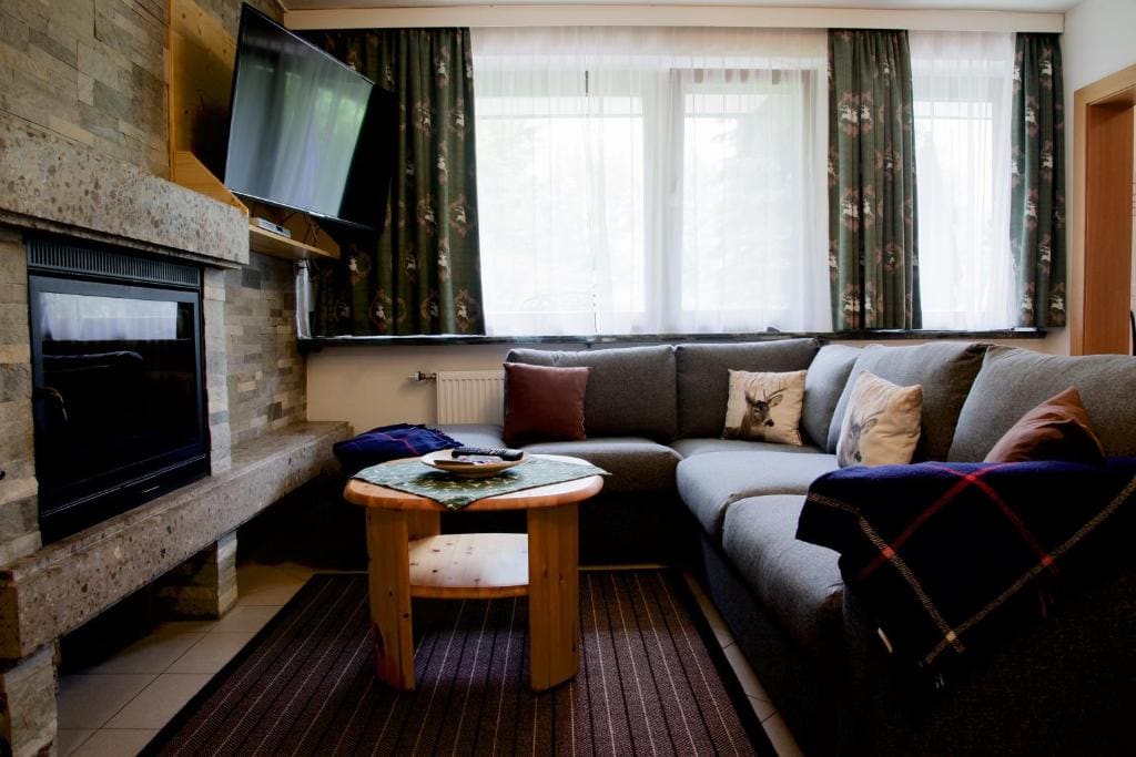 Two-Bedroom Apartment with Terrace room - Image 1