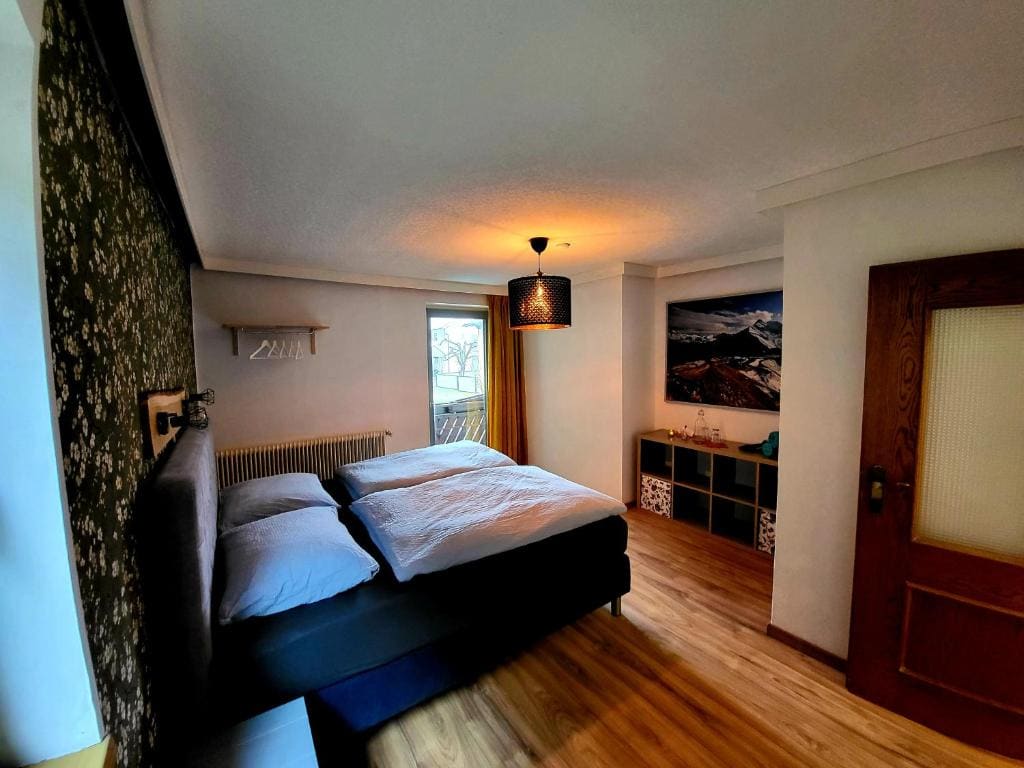 Quadruple Room with Private Bathroom room - Image 3