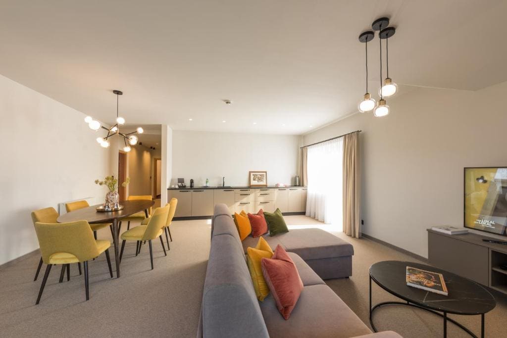 Suite with City View room - Image 1