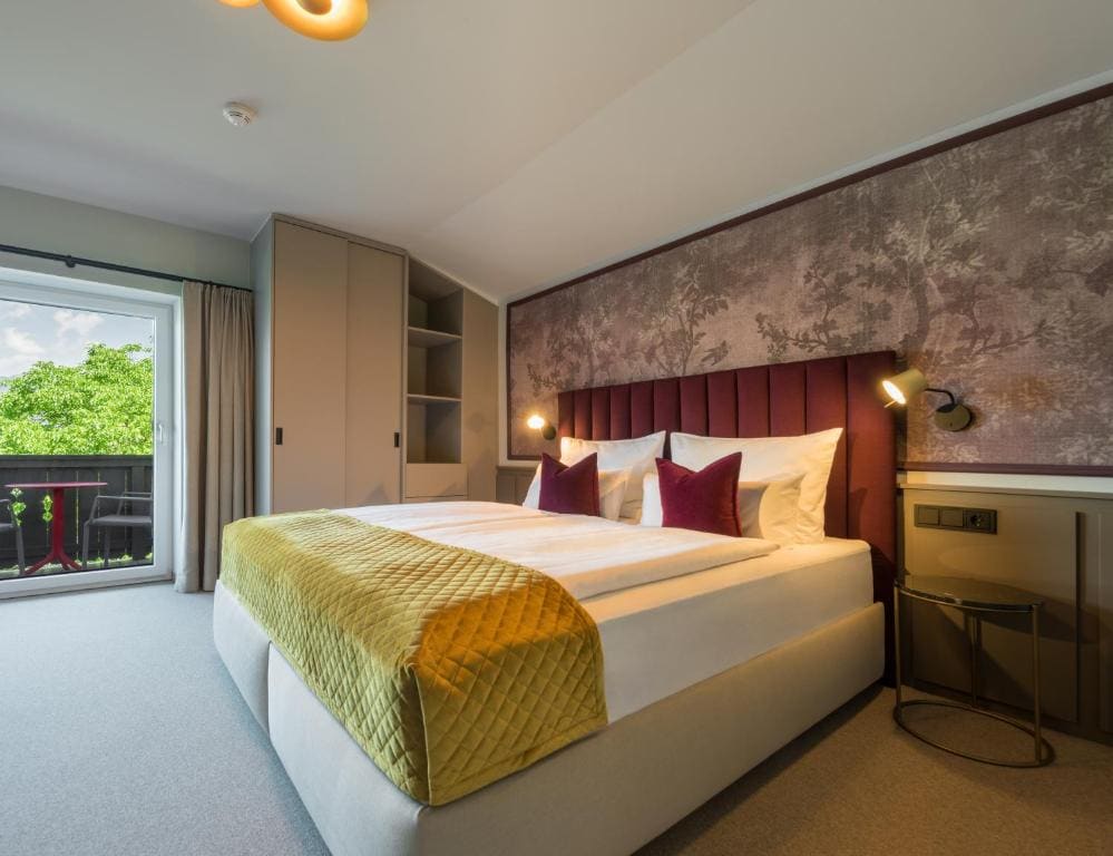 Suite with City View room - Image 2