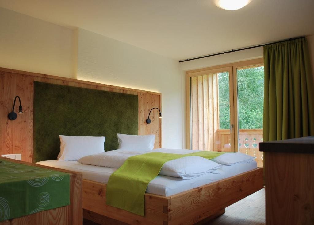 Double Room with Balcony room - Image 1