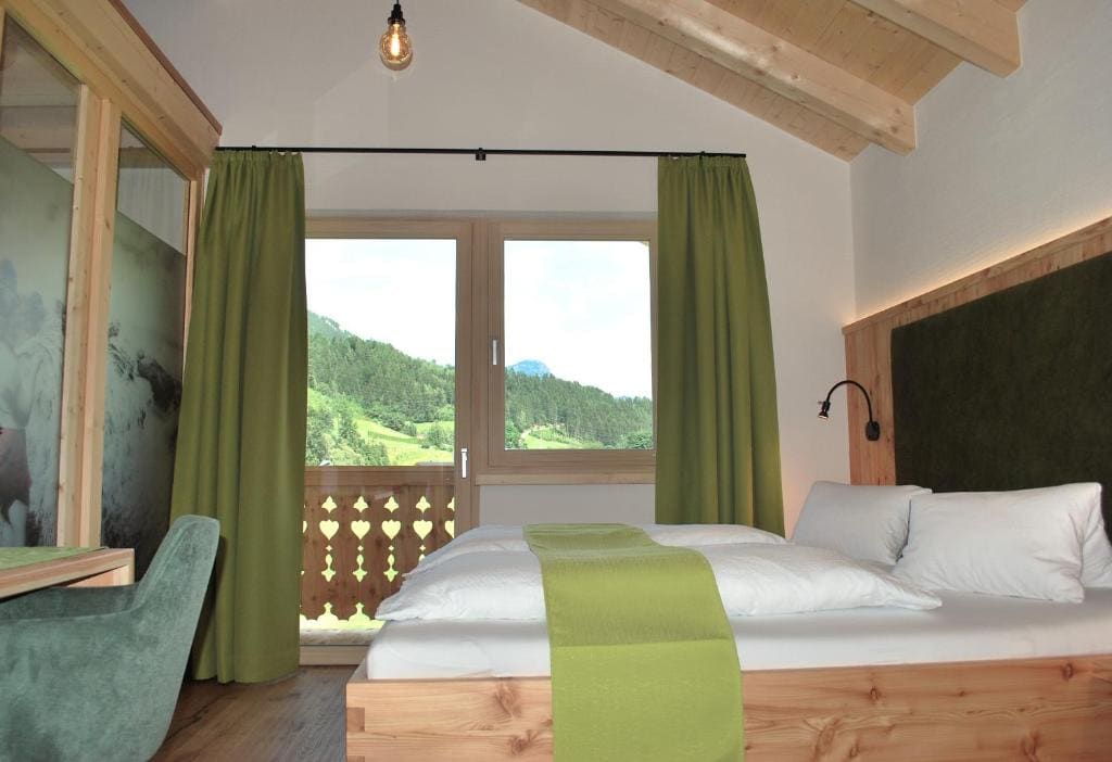 Two-Bedroom Apartment room - Image 1