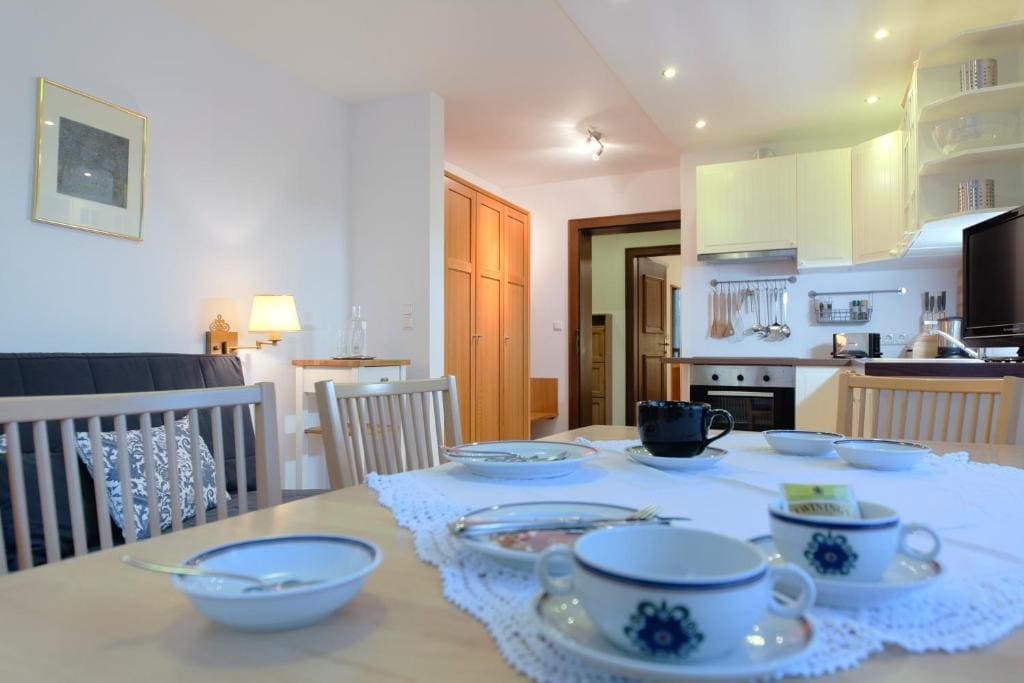 One-Bedroom Apartment room - Image 2