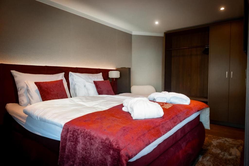 Deluxe Double Room room - Image 2