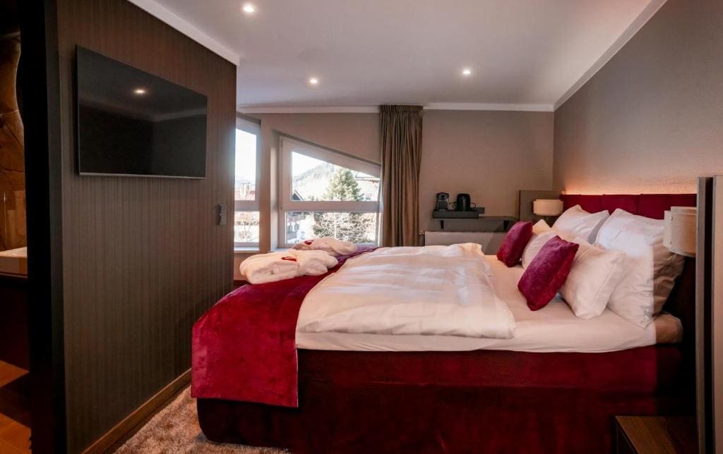Deluxe Double Room room - Image 1