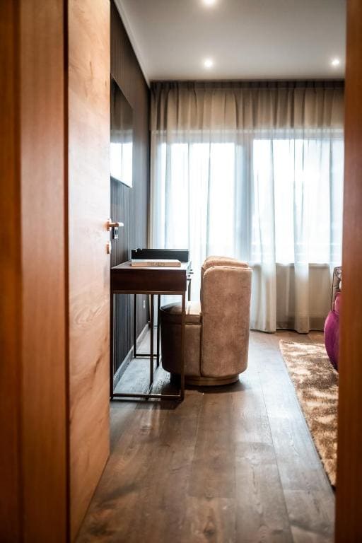 Suite with Balcony room - Image 2