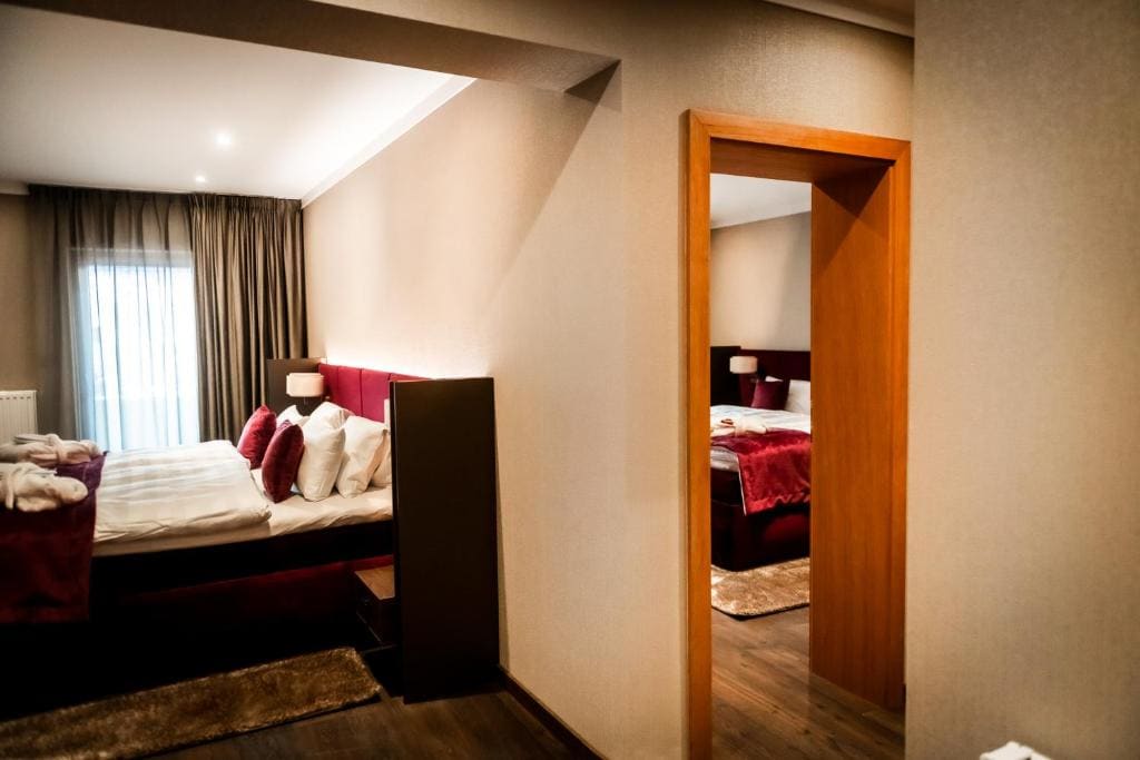 Suite with Balcony room - Image 1