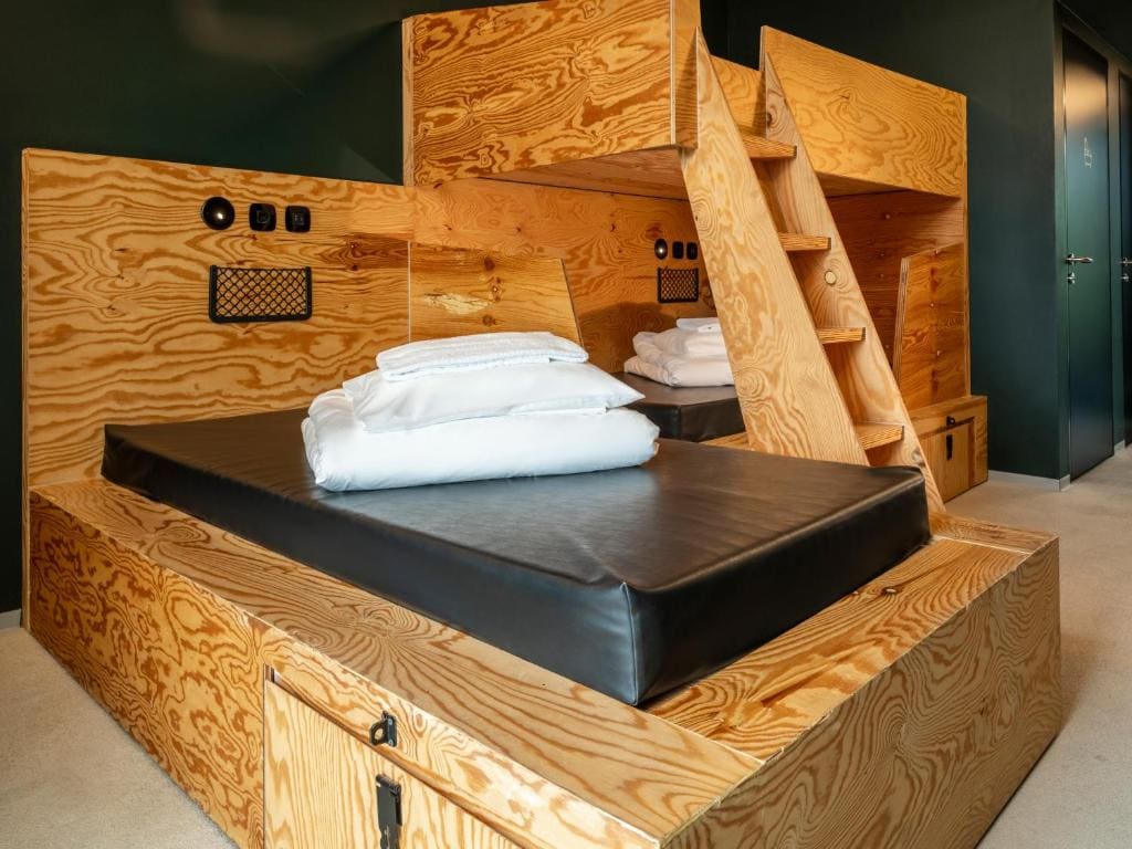 Triple Room with Private Bathroom room - Image 1