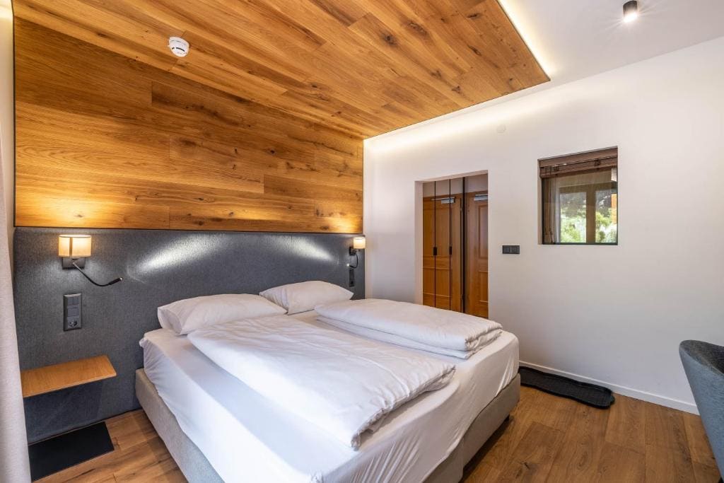 Double or Twin Room room - Image 1