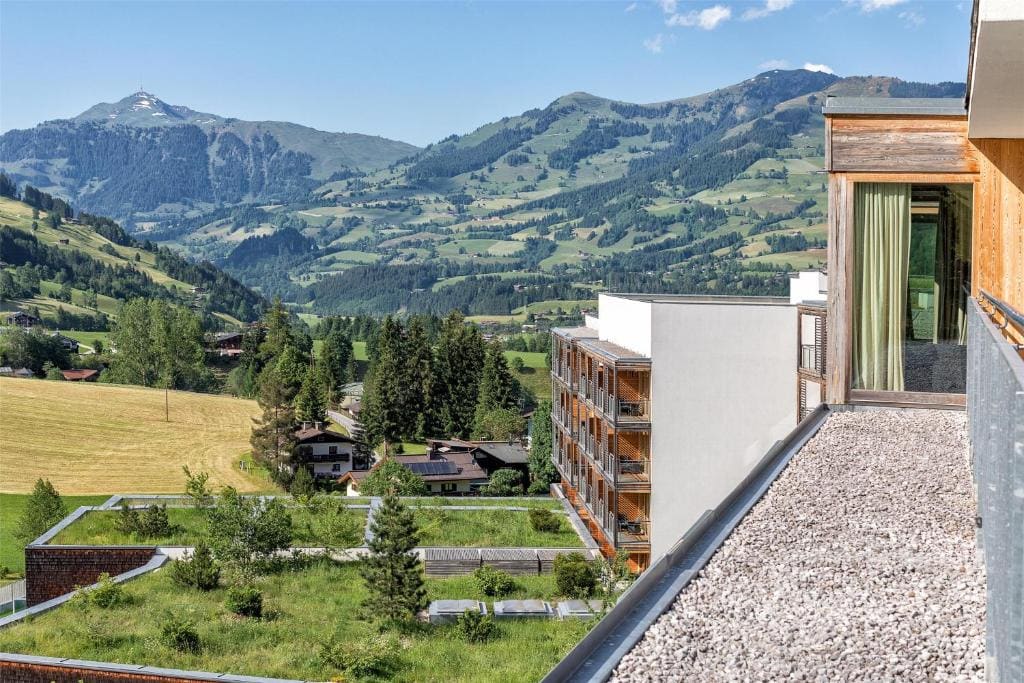 Chalet Suite room - Image 2