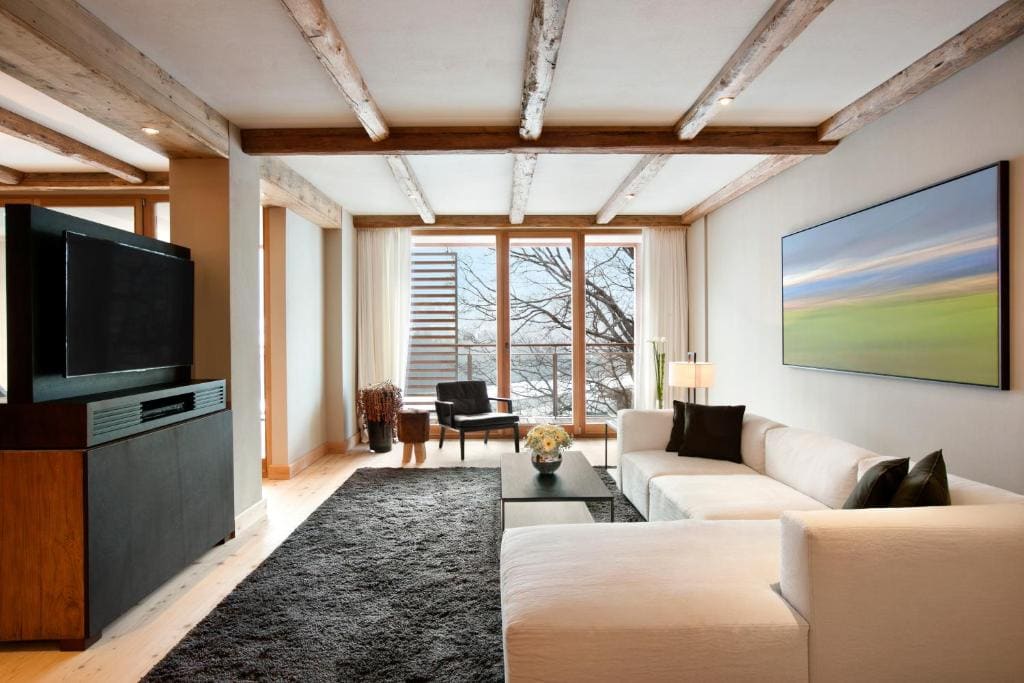 Alpen Suite room - Image 3