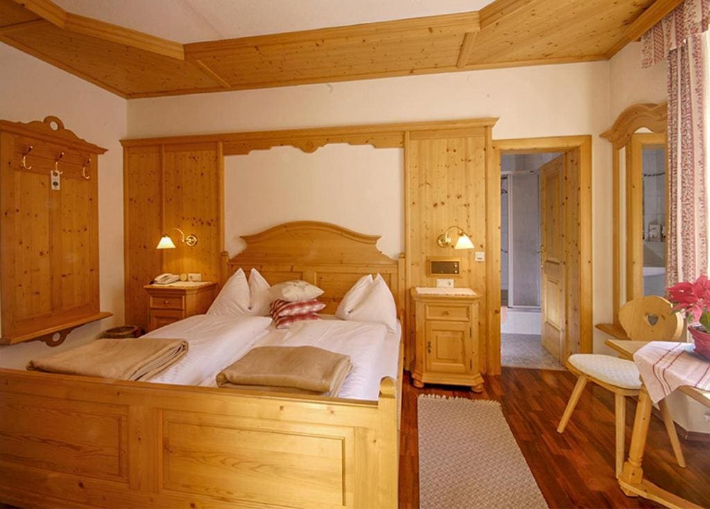 Standard Double Room room - Image 2