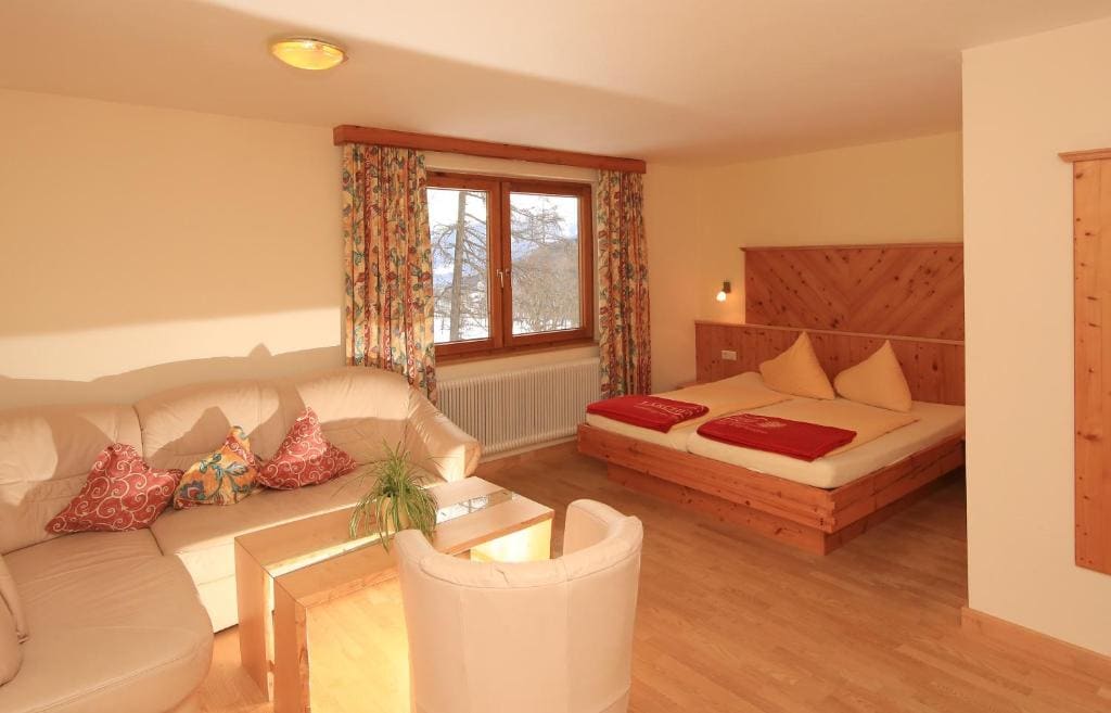 Junior Suite room - Image 3