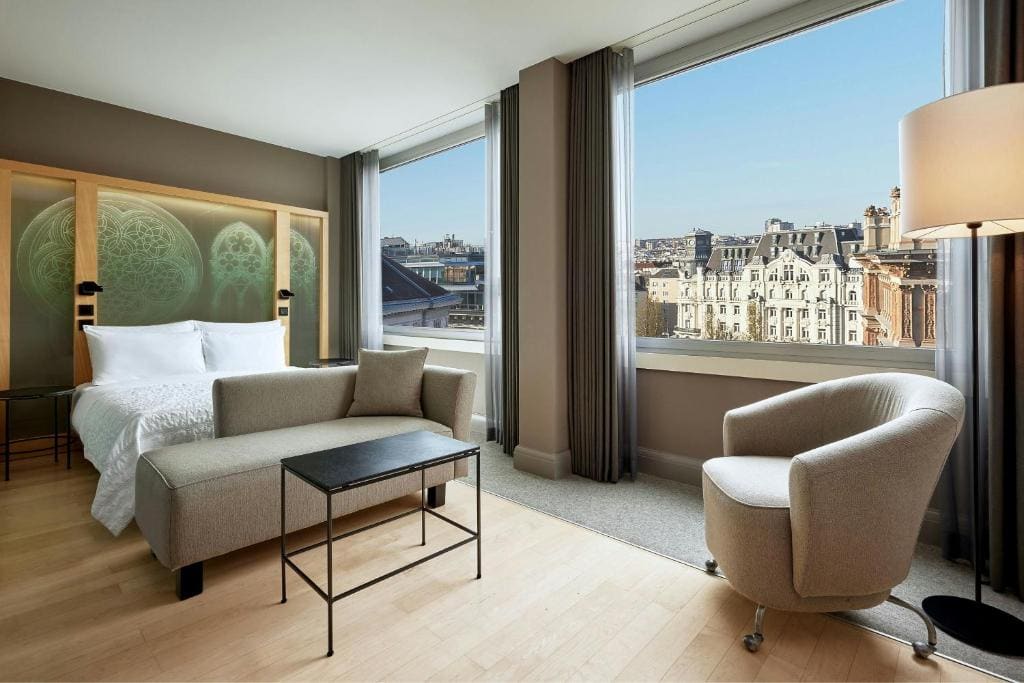 Executive Twin Room with City View room - Image 2