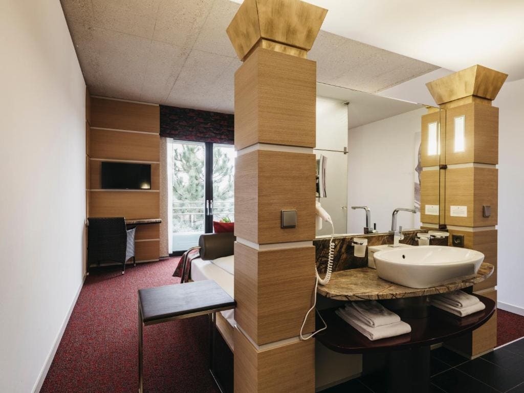 Superior Double Room room - Image 3