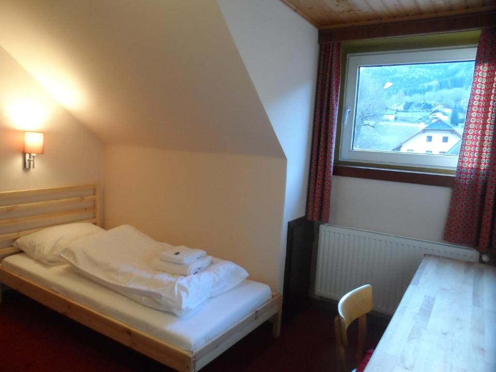 Triple Room with Two Interconnected Rooms room - Image 2