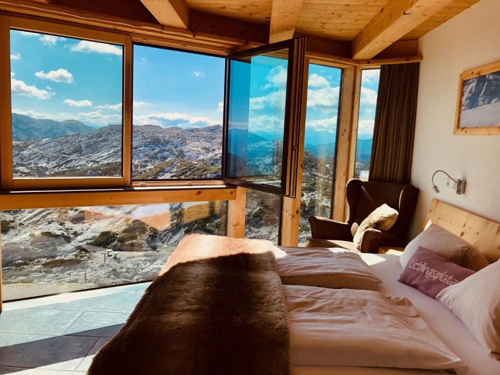 Deluxe Triple Room room - Image 3