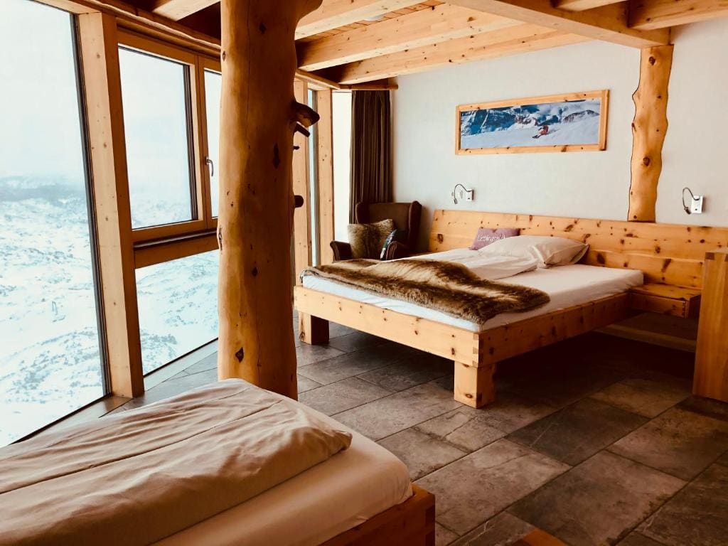 Deluxe Triple Room room - Image 1