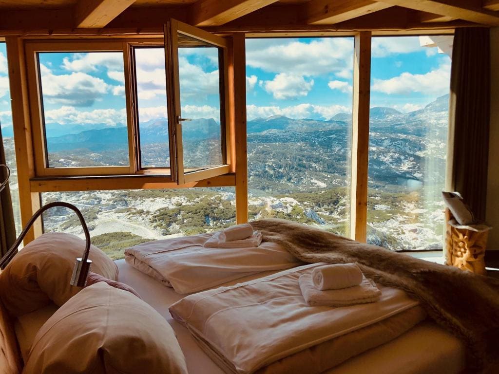 Superior Double Room room - Image 3