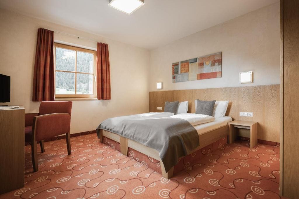 Superior Suite room - Image 2