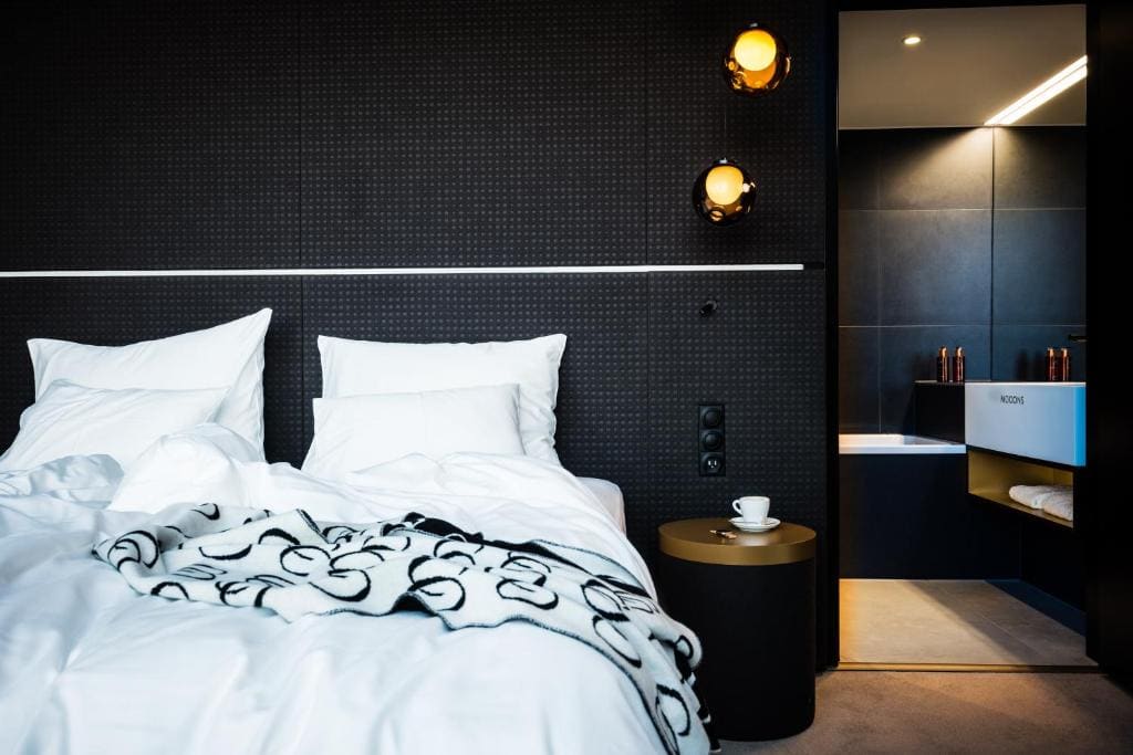 Deluxe Double Room room - Image 1