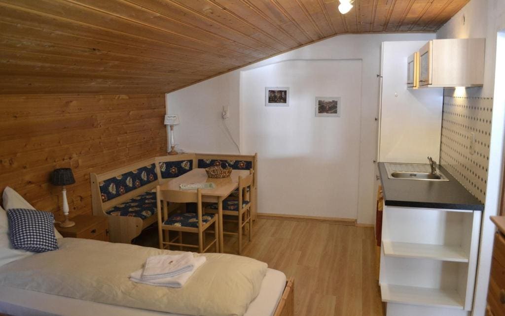 Quadruple Room room - Image 2