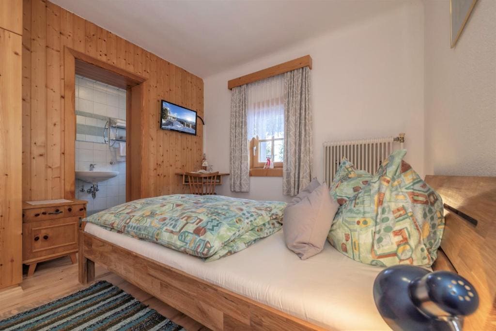 Standard Double Room room - Image 1