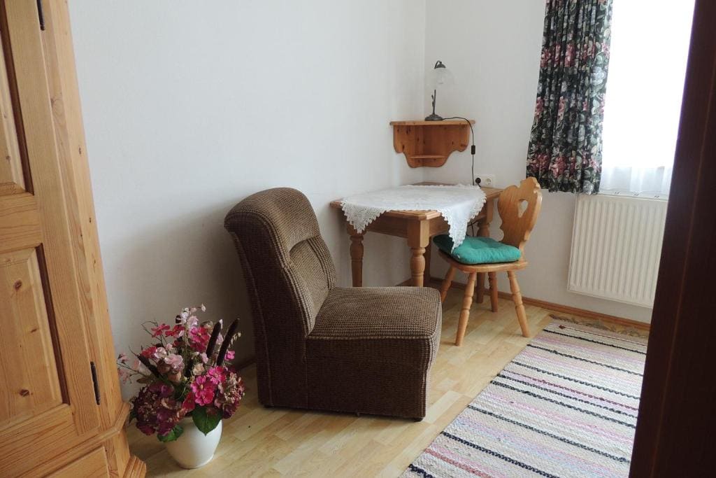 Single Room with Shower room - Image 1