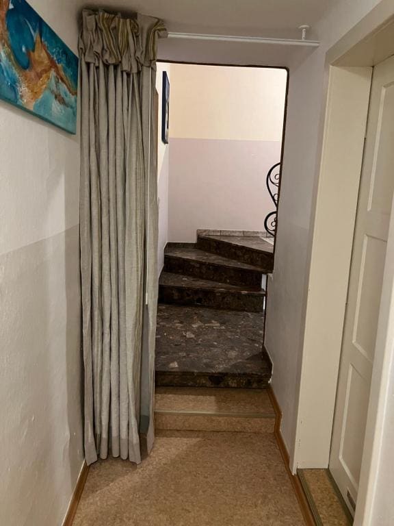 One-Bedroom Apartment room - Image 2